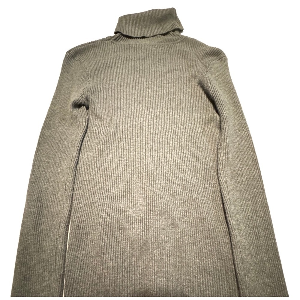 GUC Forever 21 Gray Ribbed Turtle Neck Sweater